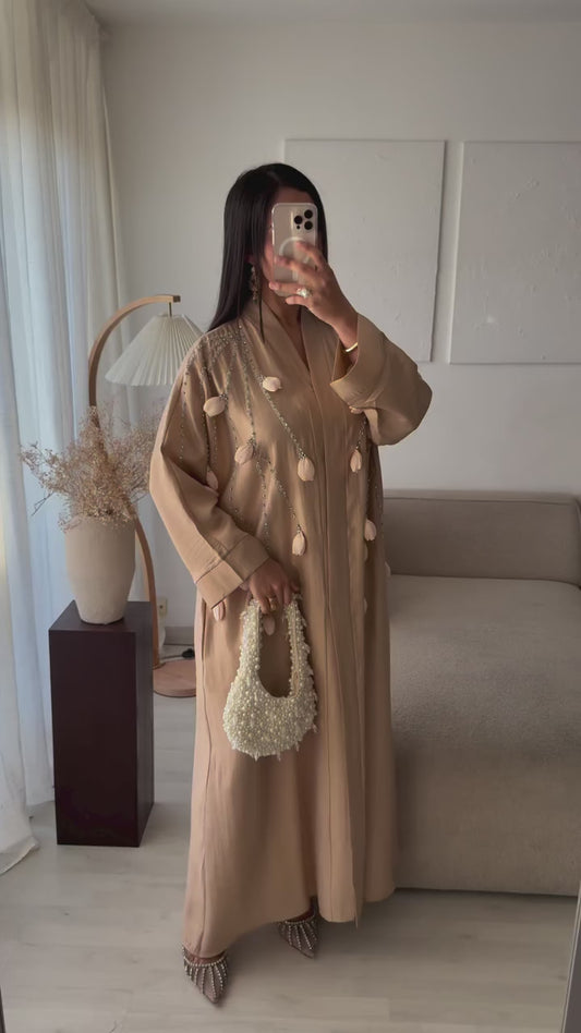 Abaya Tulip